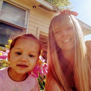 Meet your Posher, Christie